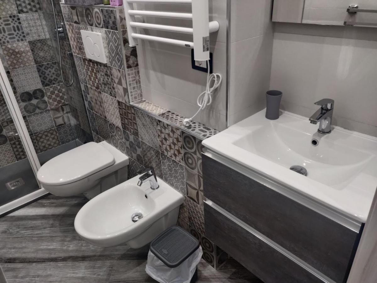 In Piazza Vittorio Veneto Con Parcheggio, Apartment *