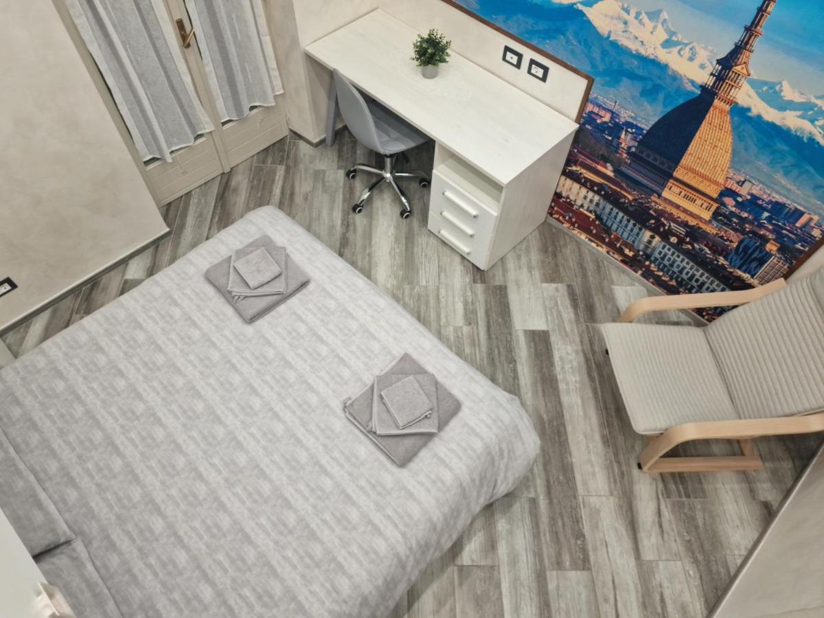 Apartment In Piazza Vittorio Veneto Con Parcheggio, *